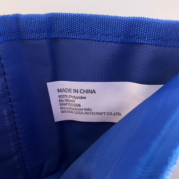 Loot Crate Arrested Development Banana Stand Wallet - Picture 5 of 5